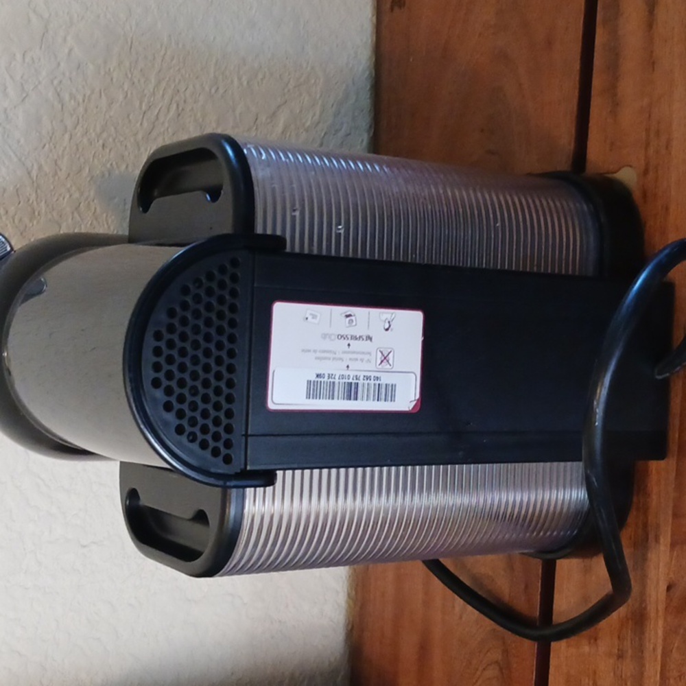 Nespresso VertuoLine Coffee Machine - Picture 7 of 11